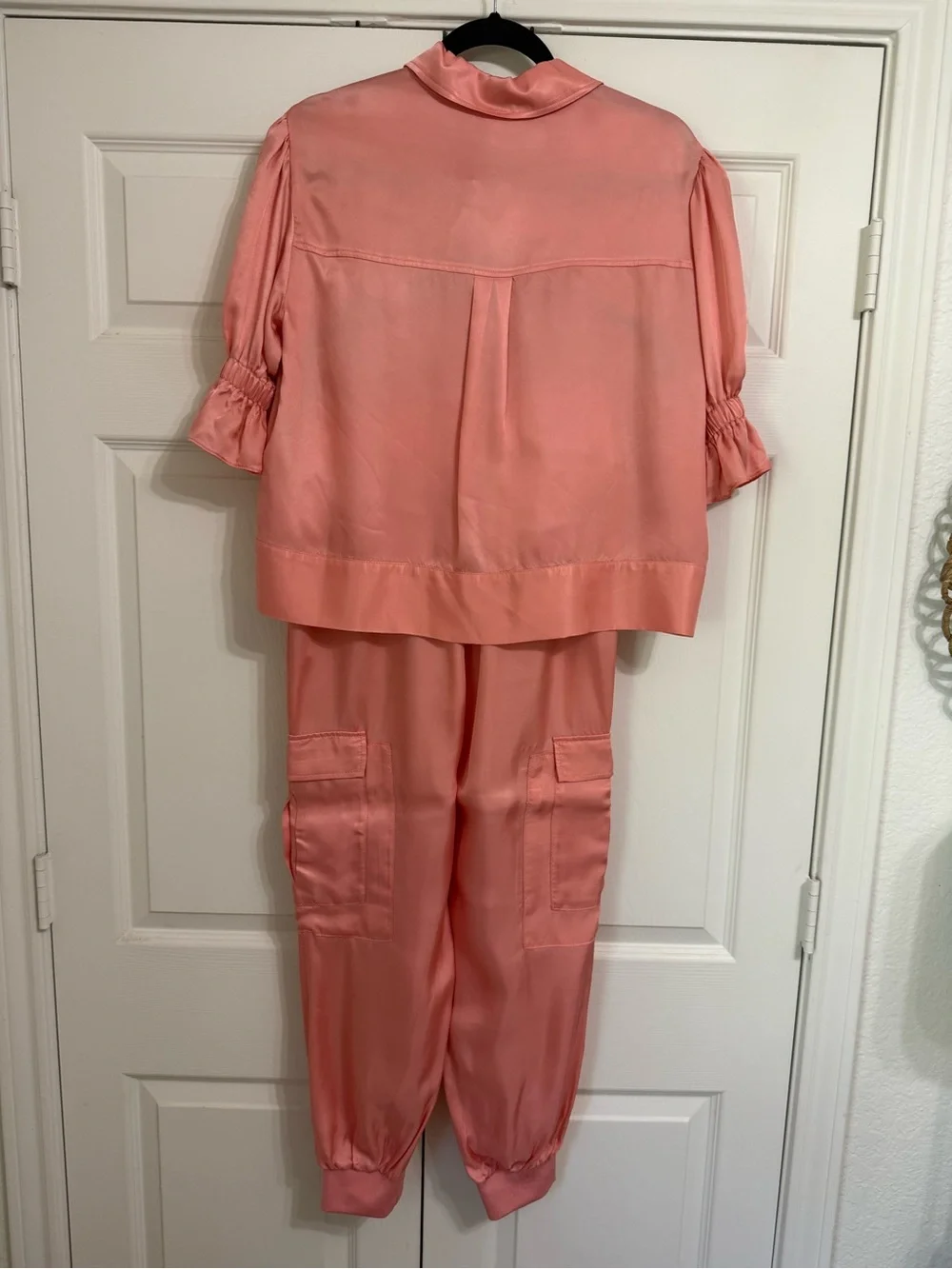 Cinq à Sept Holly Jacket and Giles Joggers selling as set) Pink Poppy